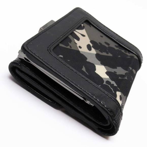 Burberry Nova Check Bifold Wallet Nylon Leather Black - Picture 2 of 10